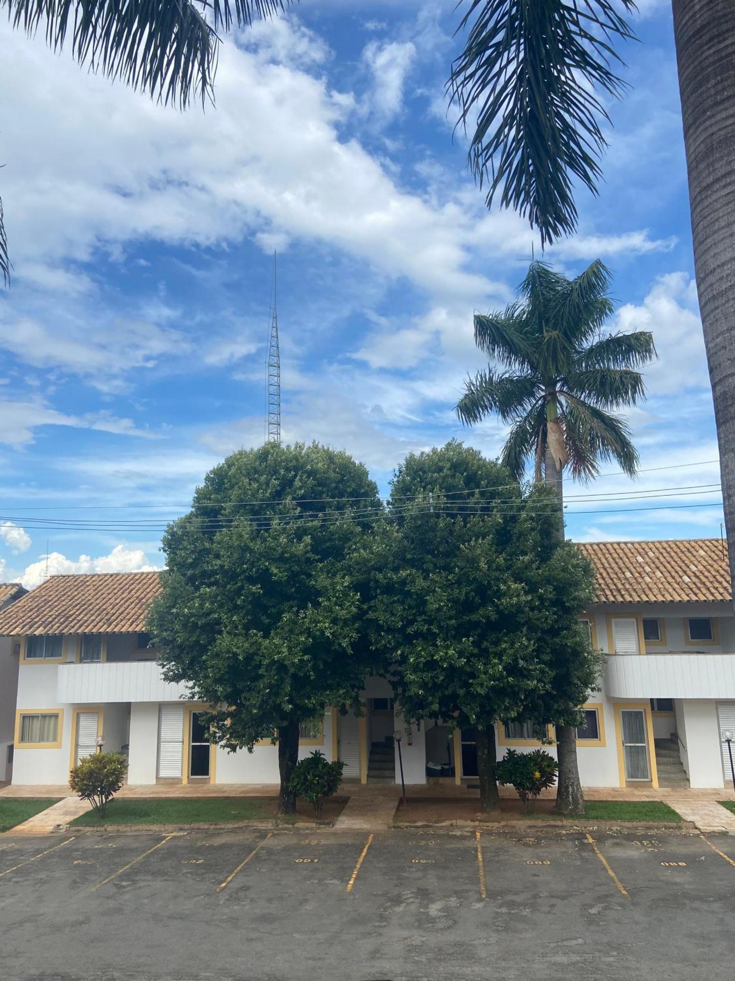Apartamento Diroma Resort Caldas Novas Kültér fotó